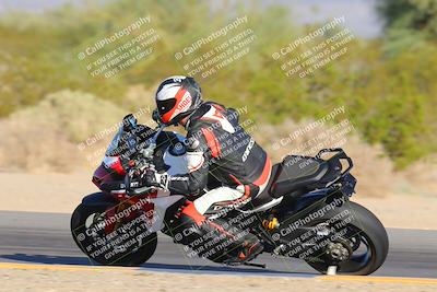 media/Nov-06-2023-Moto Forza (Mon) [[ce023d0744]]/3-Intermediate Group/Session 5 (Turn 9)/